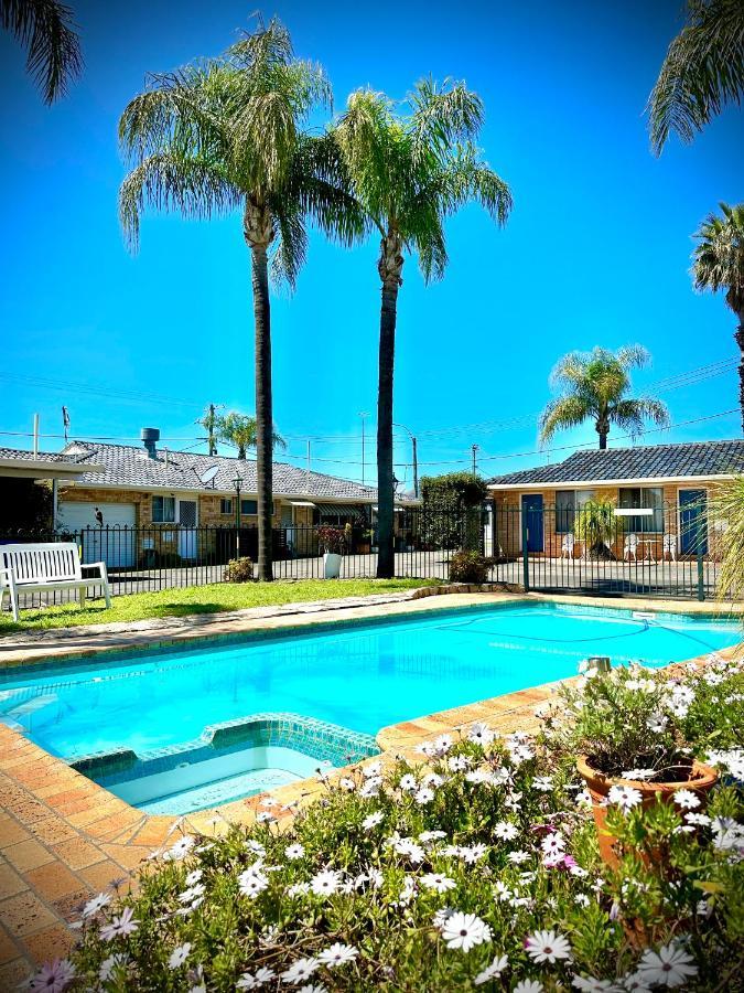 Town And Country Motor Inn Tamworth Buitenkant foto